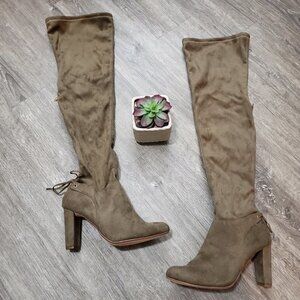 Shoedazzle Faux Suede Over The Knee Heeled Boots Sz 9 Taupe